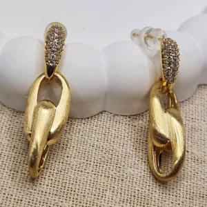 Clink Gold Link Earrings
