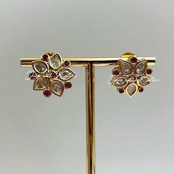 Kundan Pearl & Stone Traditional Necklace Set - Image 4