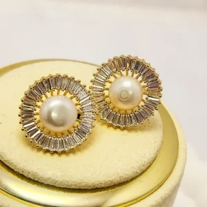 Elysian Pearl Gold Studs