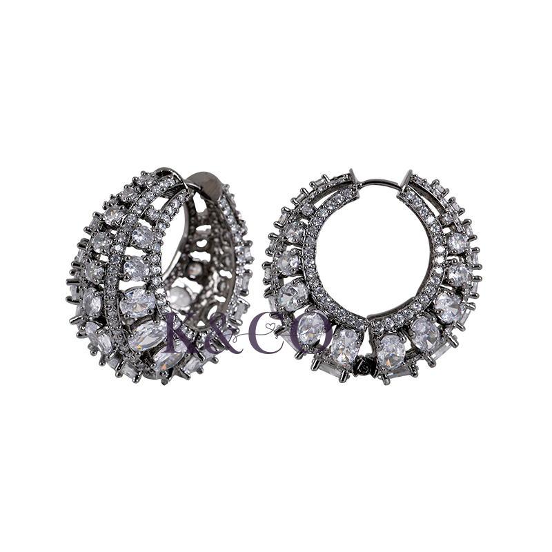 Katy Stylish AD Earring - Image 3