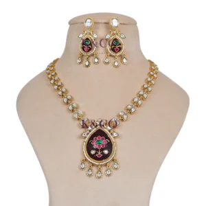 Alternative view of Premium Polki Necklace with Inlay Work