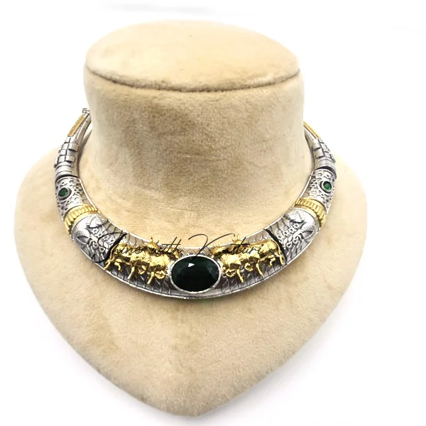 Hasli Choker with Stones and artwork, Pink - Image 2