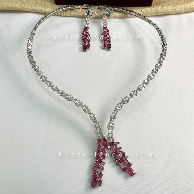 Joyelle special ocassion necklace, Pink